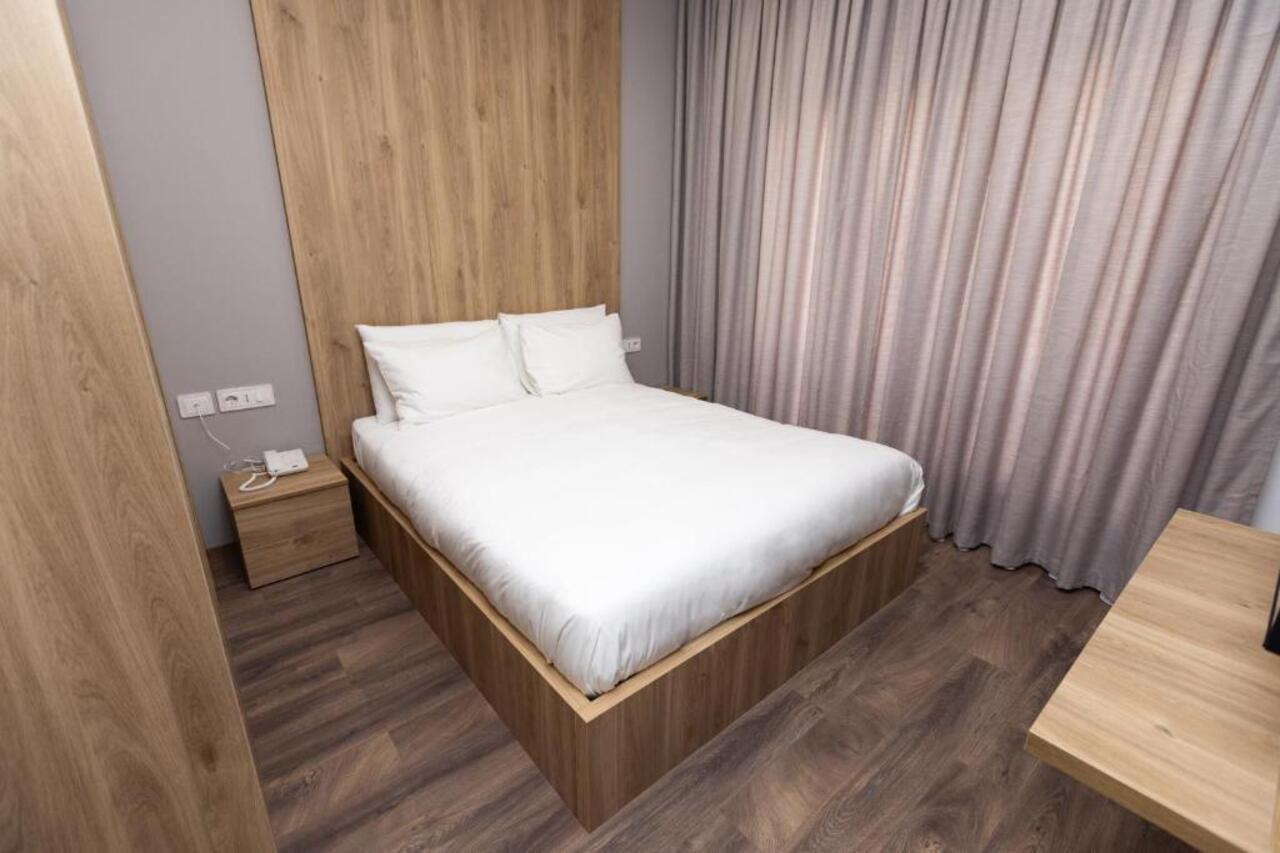 Habitat Hotel Tirana Exterior foto